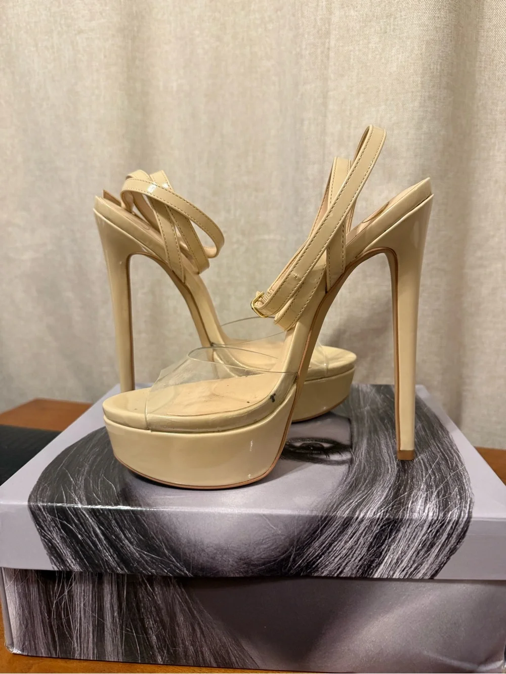 Jennifer Lopez “Junnie” Nude Clear-Strap Platform Stiletto Sandals Size 8